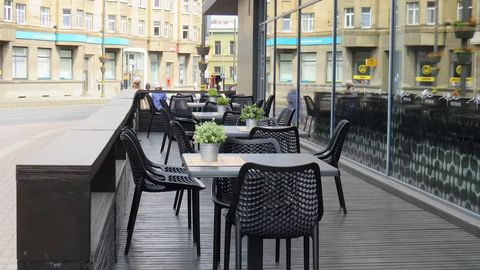 Ўзбекистонда давлат органлари ҳудудларидан мавсумий савдо,&nbsp;кафе&nbsp;учун фойдаланиш мумкин бўлади