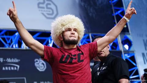 Habib Nurmagomedov so&lsquo;nggi 100 yillikning eng buyuk sportchisi kim ekanini aytdi