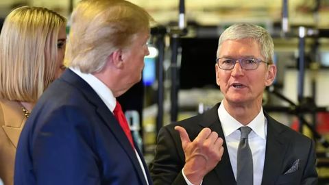 Apple Трамп босими остида АҚШга 100 млрд доллар сармоя киритади