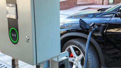 Uzbekistan's EV count tops 73,000 as Tashkent leads charge