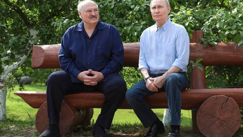 &ldquo;Трамп Европага нисбатан ҳақли сиёсат олиб боряпти&rdquo; &mdash; Лукашенко