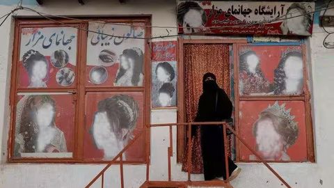 Taliban launches mass closure of beauty salons in Kabul amid growing restrictions on women&nbsp;