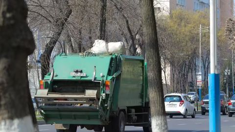 В Ташкенте запустят&nbsp;программное обеспечение, позволяющее отслеживать движение мусоровозов внутри махалли