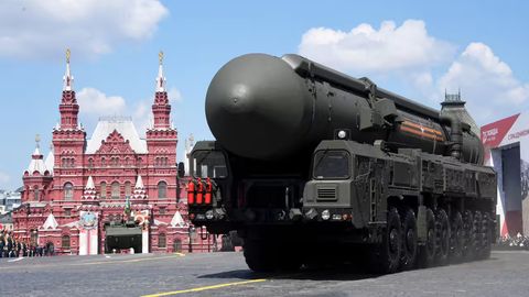 Россия ядровий каллак ташувчи қанотли ракетани синовдан ўтказади