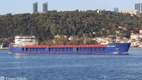 Украина қурол-яроғ ортилган Россия кемасига ҳужум қилди