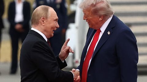Alyaskadagi sammit: Putin va Tramp muzokaralari yakunlandi. Ular ikki soatdan ortiq davom etdi&nbsp;