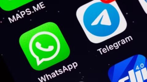 Qozog&lsquo;iston armiyasi WhatsApp va Telegram&rsquo;dan foydalanishni to&lsquo;xtatadi