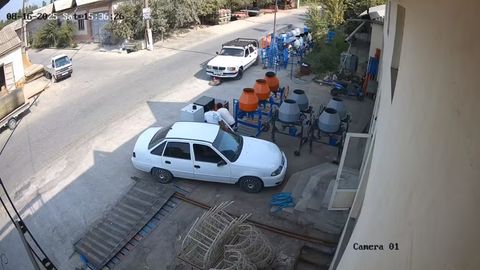 Farg&lsquo;onada velosipedda yo&lsquo;lni kesib o&lsquo;tmoqchi bo&lsquo;lgan 6 yashar bolani &ldquo;Volga&rdquo; bosib ketdi