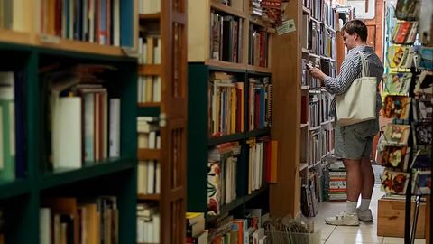 Daniya kitobxonlikni rivojlantirish uchun kitoblarga qo&lsquo;yilgan 25 foizlik soliqni bekor qiladi