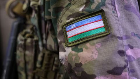 Shavkat Mirziyoyev bir guruh harbiylar va huquqni muhofaza qilish organlari xodimlarini mukofotladi &mdash; ro&lsquo;yxat