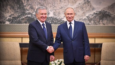 Шавкат Мирзиёев и Владимир Путин провели встречу в Пекине