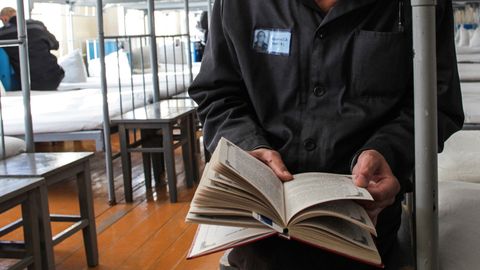 В Узбекистане заключенным могут сократить срок за чтение книг