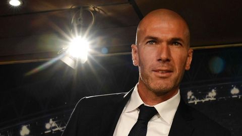 Zidan “Fenerbahche” ustoziga aylanishi mumkin