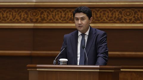 “Manfaatlar toʻqnashuviga yoʻl qoʻygan 362 kishi jazolandi” — Akmal Burhonov
