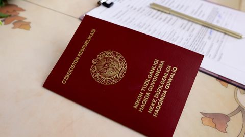 O‘zbekistonda nikohni rasmiylashtirishda tibbiy ko‘rik ma’lumotnomasi talab qilinmaydi