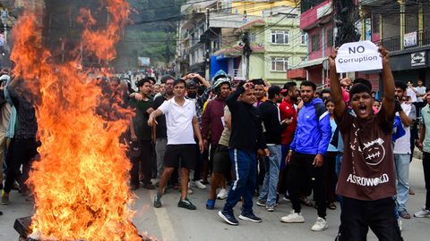 “Namoyish oʻtkazilayotgan hududlarga yaqinlashmang” — Nepalda boʻlib turgan oʻzbekistonliklar ogohlantirildi