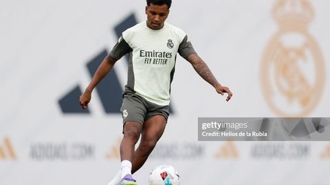 Gvardiola “Manchester Siti” rahbariyatidan “Real” futbolchisining transferini so‘radi