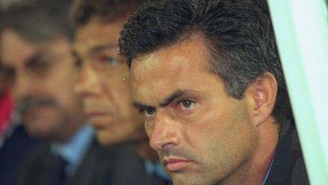 “Menga yangi shartnoma bering yoki ketaman”. Joze Mourinyoning “Benfika”dagi mojaroli faoliyati haqida