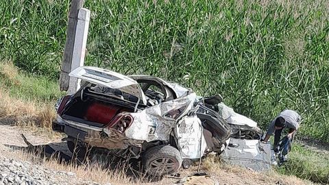 В Намангане поезд сбил Gentra, погибли 6 человек