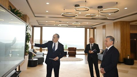 Президент Бўстонлиқда қурилаётган “Чимён” умуммавсумий курортига борди