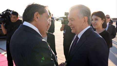 Uzbekistan’s President Mirziyoyev arrives in United States
