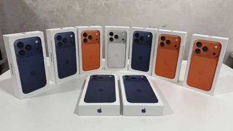 Toshkent aeroportida 9 ta iPhone 17 ni noqonuniy olib kirayotgan shaxs ushlandi