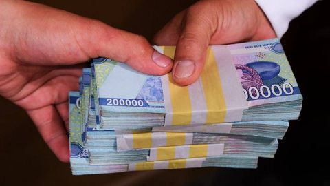 Namanganda joriy yilda fuqarolarga hokimliklardan 3,6 mlrd soʻmdan ortiq qarzdorlik undirib berildi