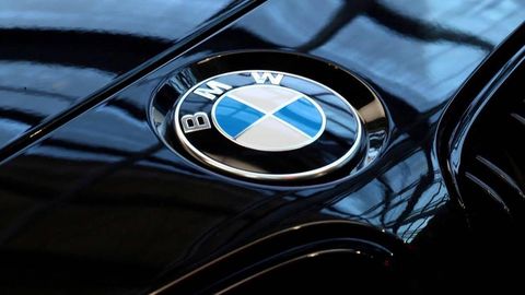 BMW носозлик туфайли юз минглаб автомобилини қайтариб олади