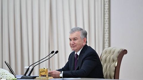 Shavkat Mirziyoyev qisqa muddatli mehnat ta’tiliga chiqdi