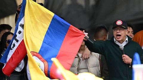 Kolumbiya prezidenti isroillik diplomatlarni haydadi