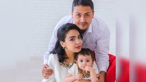 “Ikki bolaga 500 ming so‘m ko‘p ekan”. Ruxshonaning sobiq turmush o‘rtog‘i aliment miqdorini kamaytirish uchun sudga berdi