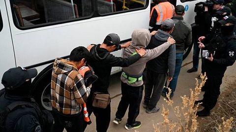 Moskva politsiyasi 1,5 ming migrantni Rossiyadan chiqarib yubordi