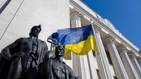 Ukraina Rossiyaga qarshi yangi sanksiyalar paketini joriy etdi