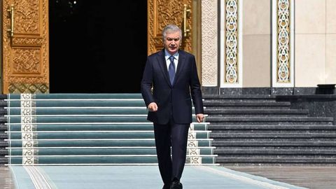 Shavkat Mirziyoyev Ozarbayjonga boradi