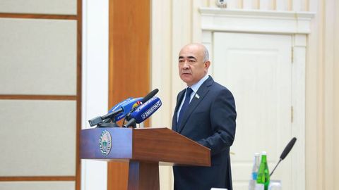 “Hammasini ishdan olish kerak”. Zoir Mirzayev Toshkent viloyatida bogʻcha bolalarining ovqatdan zaharlanishiga javobgarlar haqida