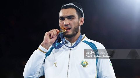 Toshkentdagi boks kechasida Lazizbek Mullajonov WBC kamari uchun ringga chiqadi