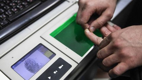 Шенген ҳудудига кирадиган хорижликлардан бармоқ излари олинди 