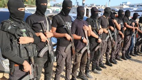 G‘azoda HAMAS va qurolli guruh o‘rtasida to‘qnashuv sodir bo‘ldi: 27 kishi halok bo‘ldi