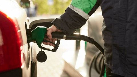 Kazakhstan introduces moratorium on gasoline and diesel price hikes