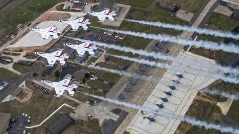 Россиялик ҳакерлар Британия ҳарбий базаларига алоқадор маълумотларни интернетга сиздирди