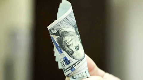 Ўзбекистонда доллар курси пастлашда давом этмоқда