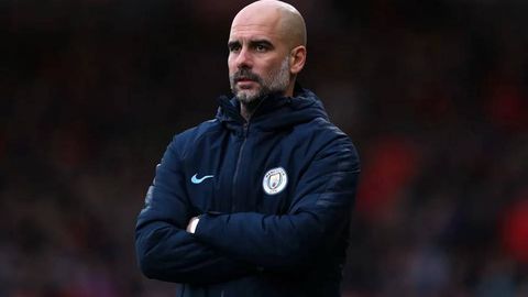 Pep Gvardiola “Manchester Siti”ga “Barselona” himoyachisini olib kelmoqchi