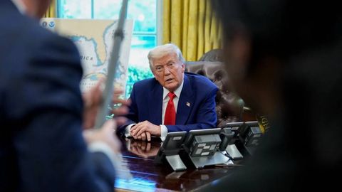 Трамп: “АҚШ ядро қуроли захиралари бўйича Россия ва Хитойдан олдинда”