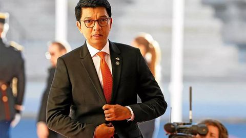 Madagaskarning qochoq prezidenti fuqarolikdan mahrum etildi