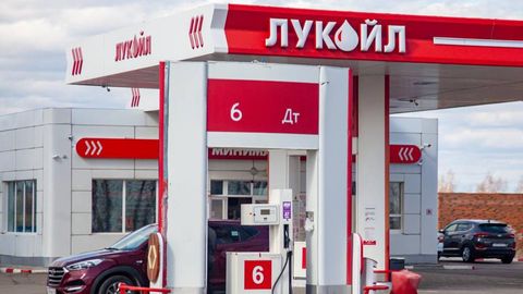 “Lukoyl” sanksiyalar tufayli xorijiy aktivlarni sotmoqda