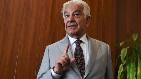 “ ‘Толибон’ни Тора Бора ғорларига қувамиз” — Покистон Мудофаа вазири