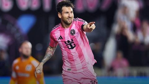 Месси — АҚШ чемпионатининг энг кўп маош оладиган футболчиси 