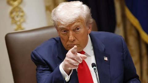 Трамп Нигерияга ҳужумга тайёрланишни буюрди