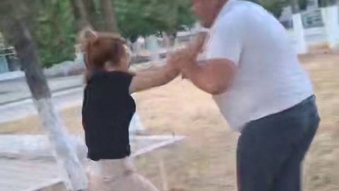 Ohangaronda bog‘cha mudirasi va MMT bo‘lim rahbari janjallashdi (video)