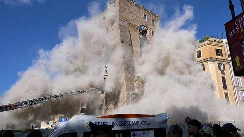 Rimda tarixiy minora qulab tushdi (video)